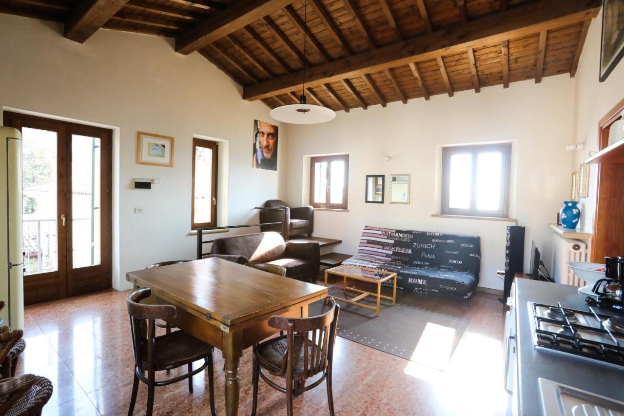 Welcome Traveller Merlo Nero Apartments Garda  Exterior photo
