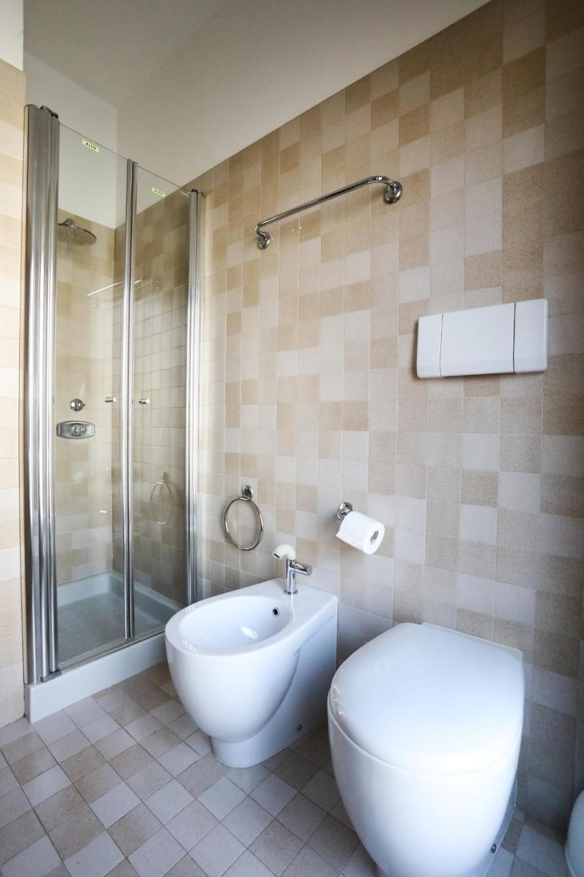 Welcome Traveller Merlo Nero Apartments Garda  Exterior photo